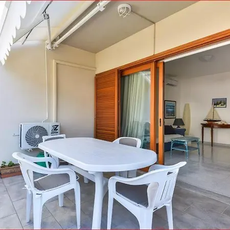 Apartment La Colombaia *